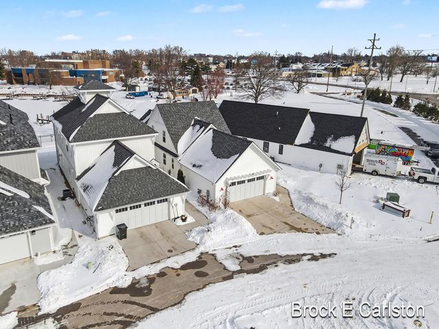 946 Boardwalk Cove Drive, Muskegon City, MI 49441