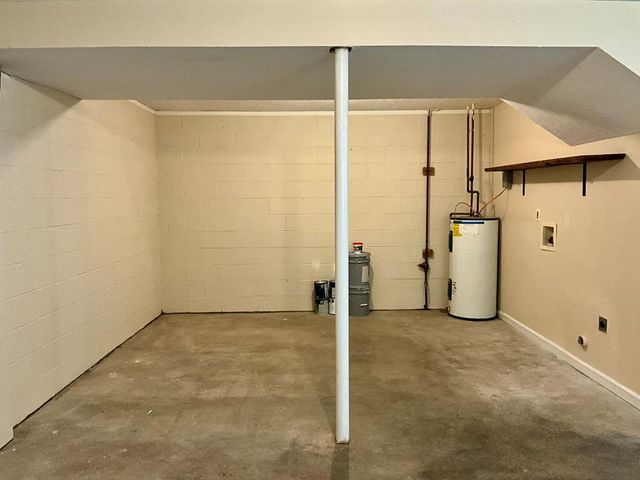 242 Tag Drive, Cohutta, GA 30710
