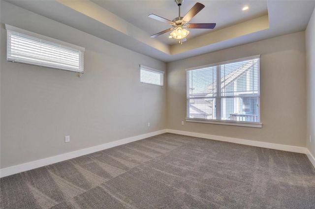 900 Banyon ST A, Austin, TX 78757