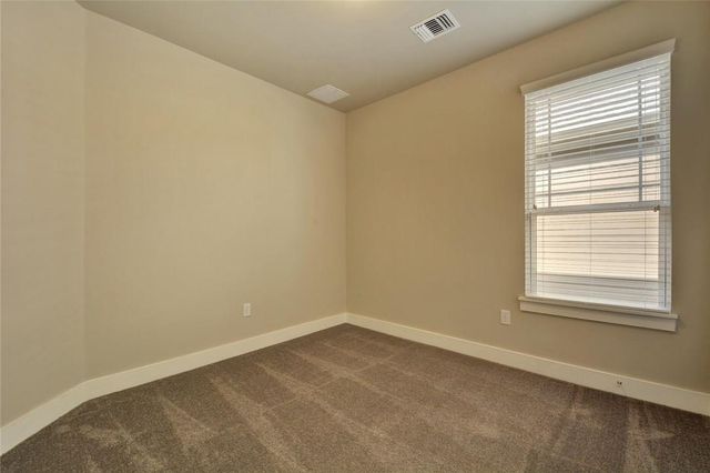 900 Banyon ST A, Austin, TX 78757