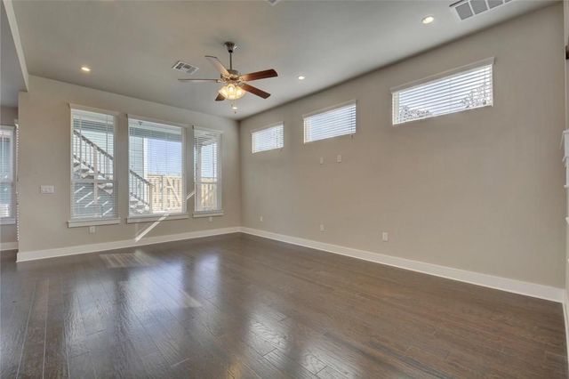 900 Banyon ST A, Austin, TX 78757