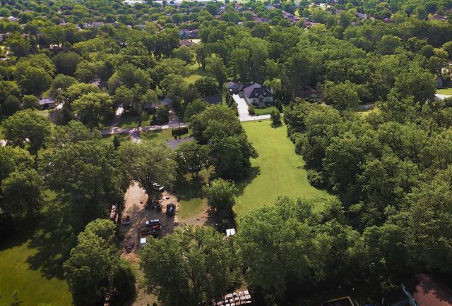 2822 Jackson Drive, Arlington Heights, IL 60004