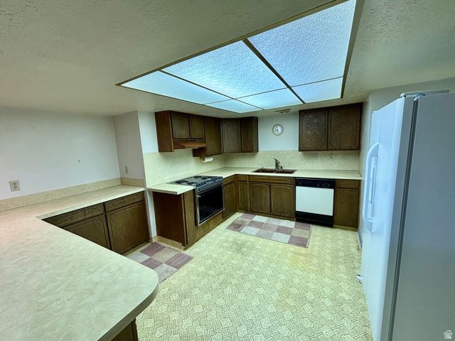 2369 N 2600 E, Layton, UT 84040
