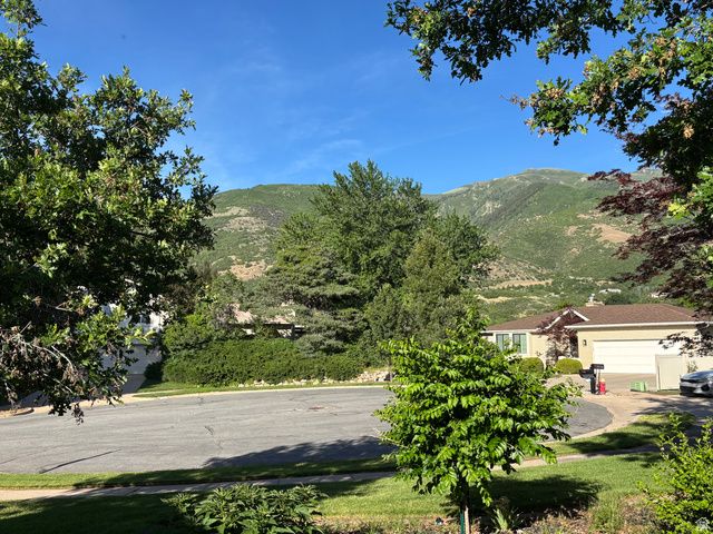 2369 N 2600 E, Layton, UT 84040