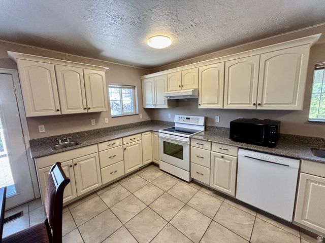 2369 N 2600 E, Layton, UT 84040