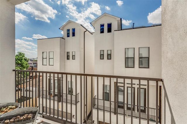 2612 Polk Street B, Houston, TX 77003