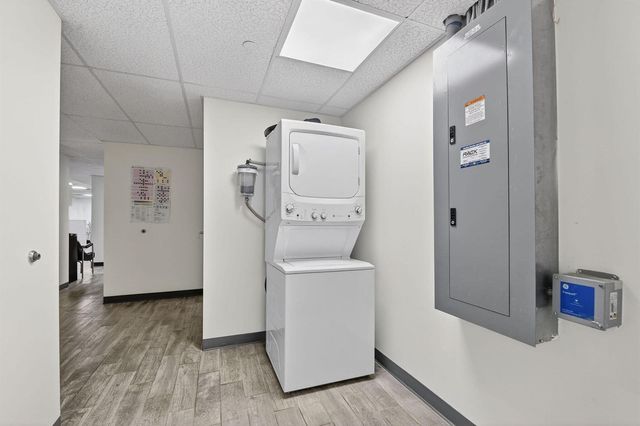 510 E Ocean Avenue 102, Boynton Beach, FL 33435