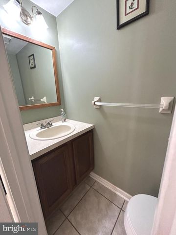 1321 BUTTERFIELD LN, Bensalem, PA 19020