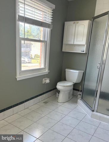 1321 BUTTERFIELD LN, Bensalem, PA 19020