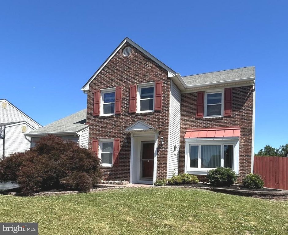 1321 BUTTERFIELD LN, Bensalem, PA 19020