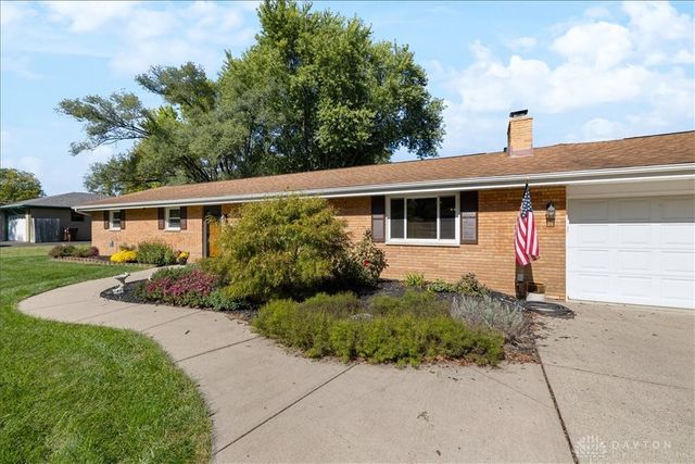 3050 Viola Drive, Beavercreek, OH 45434