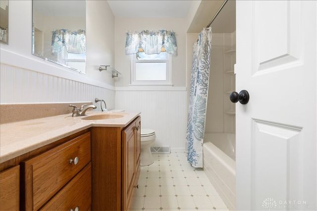 3050 Viola Drive, Beavercreek, OH 45434