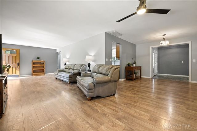 3050 Viola Drive, Beavercreek, OH 45434