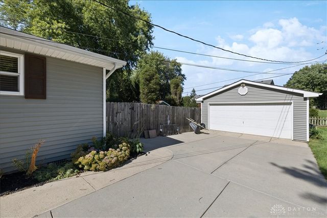 3050 Viola Drive, Beavercreek, OH 45434