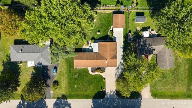 3050 Viola Drive, Beavercreek, OH 45434