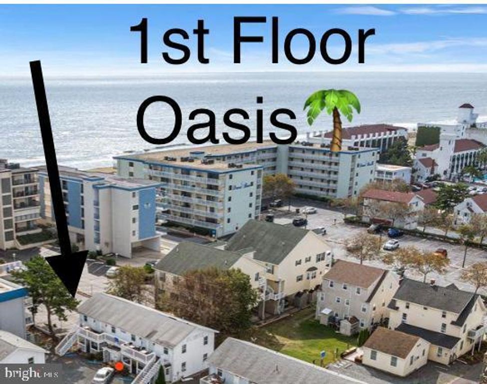 Image 3 of property listing at 13 40TH ST #4, Ocean City, MD 21842