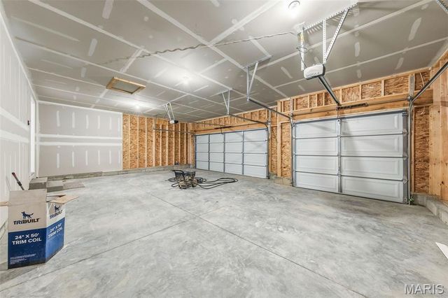 400 Chantilly Court, Warrenton, MO 63383
