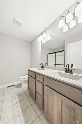 400 Chantilly Court, Warrenton, MO 63383