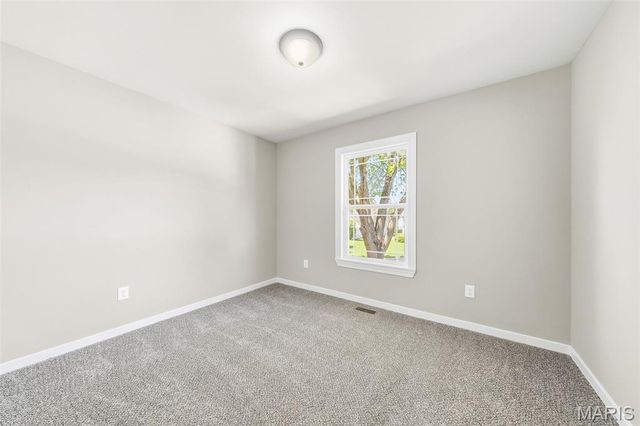 400 Chantilly Court, Warrenton, MO 63383