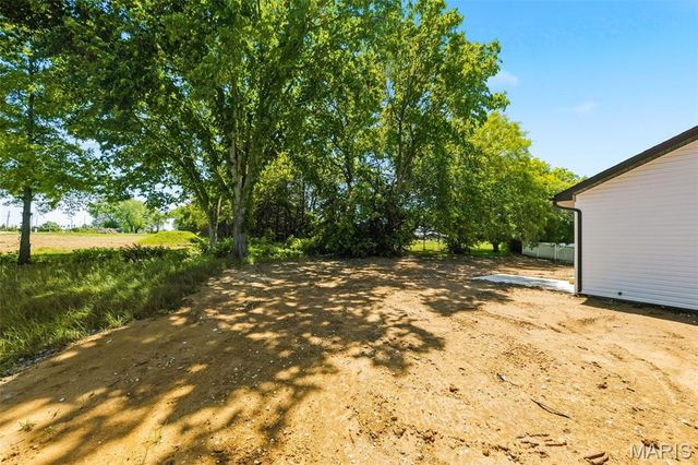 400 Chantilly Court, Warrenton, MO 63383