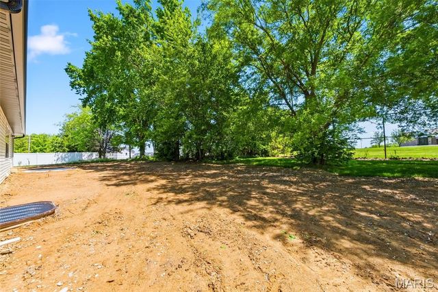 400 Chantilly Court, Warrenton, MO 63383