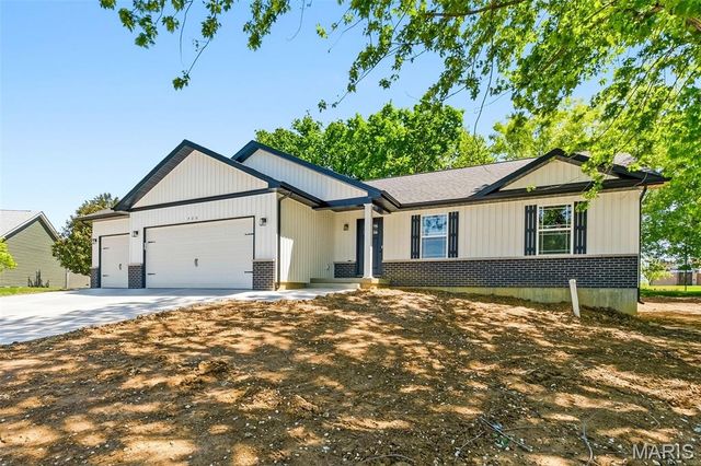 400 Chantilly Court, Warrenton, MO 63383