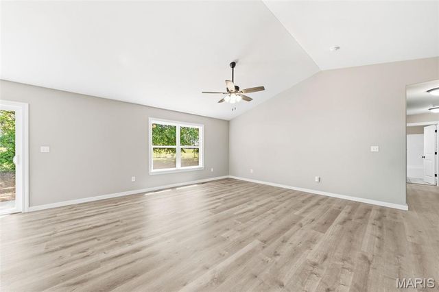 400 Chantilly Court, Warrenton, MO 63383