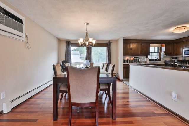 54 Walton Street, Wakefield, MA 01880
