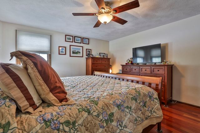 54 Walton Street, Wakefield, MA 01880
