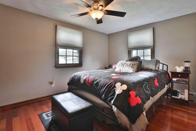 54 Walton Street, Wakefield, MA 01880