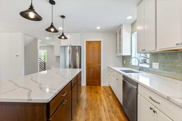 5345 45th Avenue S, Minneapolis, MN 55417