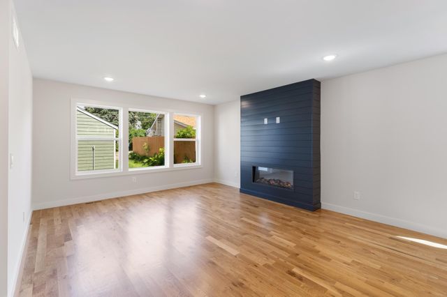 5345 45th Avenue S, Minneapolis, MN 55417