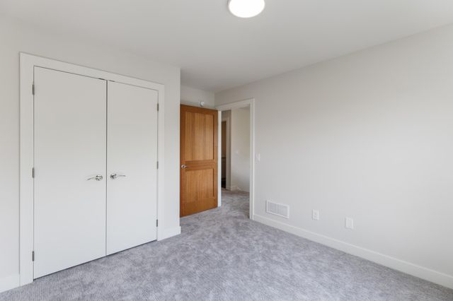 5345 45th Avenue S, Minneapolis, MN 55417