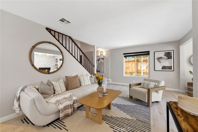 808 S California Avenue, Monrovia, CA 91016