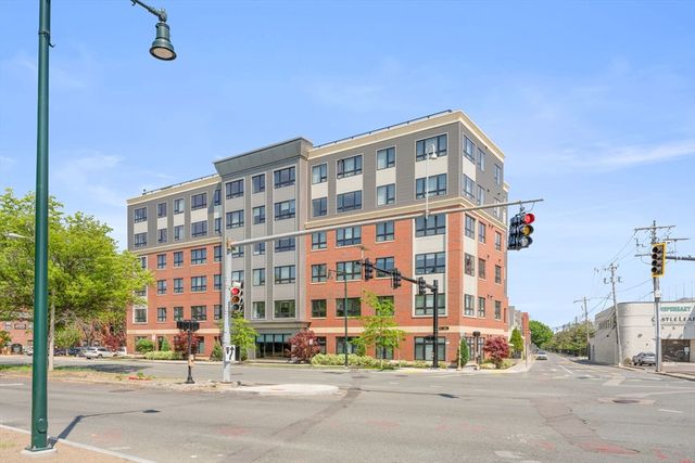 70 Leo M Birmingham Pkwy 415, Boston, MA 02135
