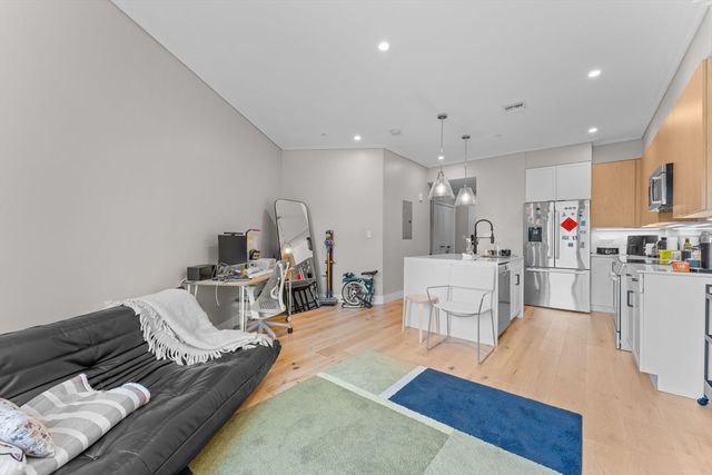 70 Leo M Birmingham Pkwy 415, Boston, MA 02135