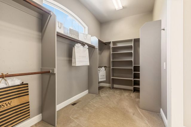 18687 Rosemary Ln, Grass Valley, CA 95949