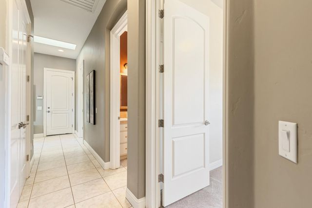18687 Rosemary Ln, Grass Valley, CA 95949