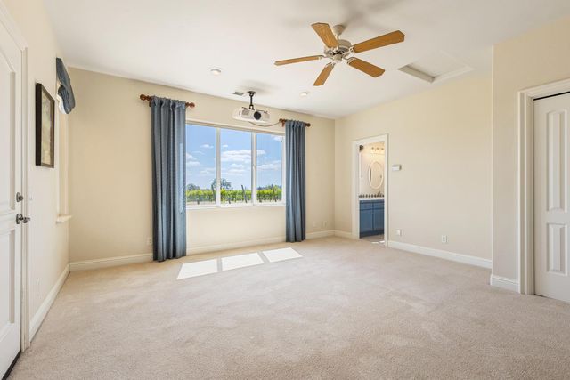 18687 Rosemary Ln, Grass Valley, CA 95949