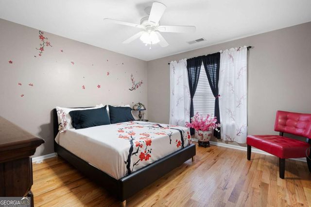 1227 Castle Point Court SW, Conyers, GA 30094