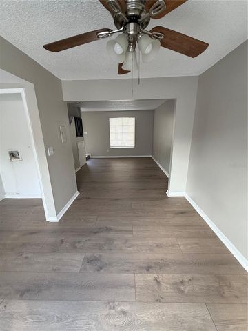 3009 S MANHATTAN AVENUE B, Tampa, FL 33629