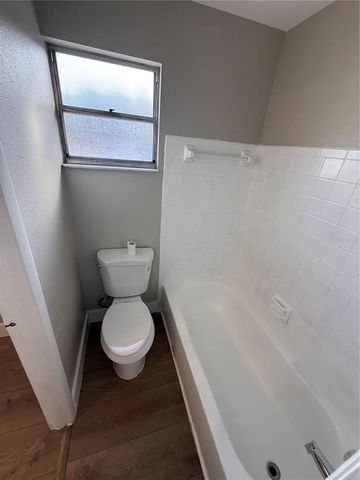 3009 S MANHATTAN AVENUE B, Tampa, FL 33629