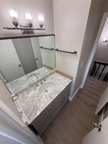 3009 S MANHATTAN AVENUE B, Tampa, FL 33629