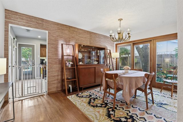 1605 Celeste Court, Arlington, TX 76012