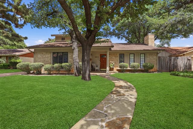 1605 Celeste Court, Arlington, TX 76012