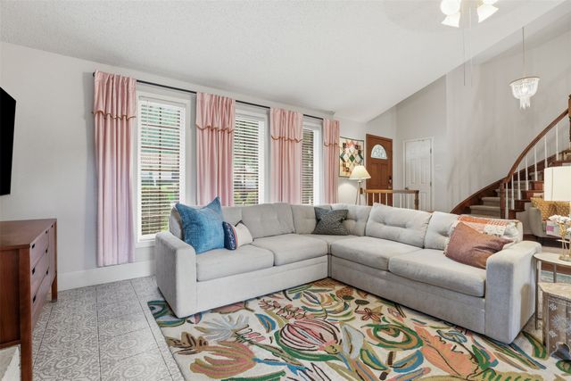 1605 Celeste Court, Arlington, TX 76012