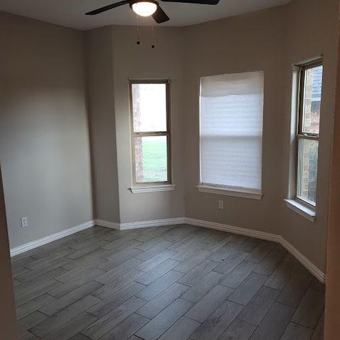 2312 Rogers Avenue, Lancaster, TX 75134