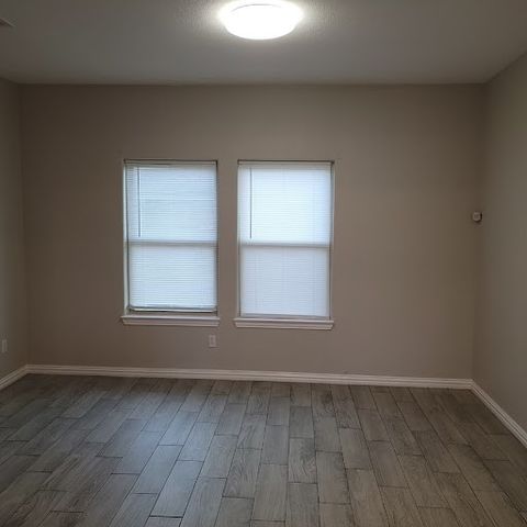 2312 Rogers Avenue, Lancaster, TX 75134