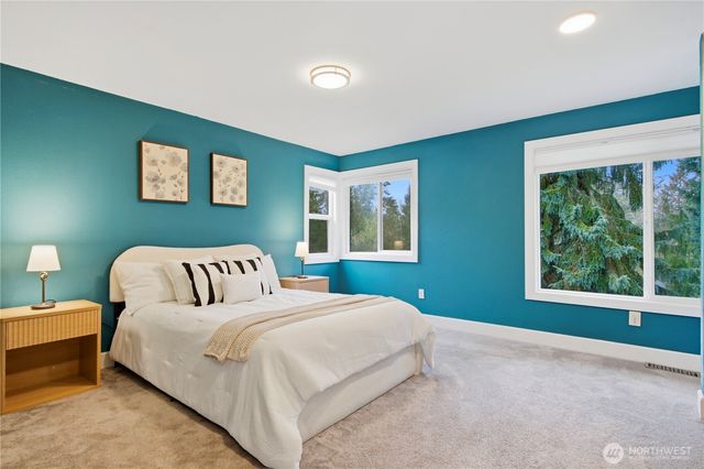 15237 SE 48th Drive, Bellevue, WA 98006