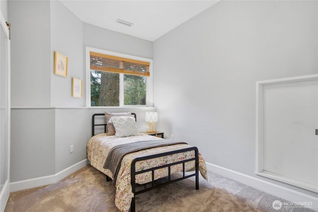 15237 SE 48th Drive, Bellevue, WA 98006